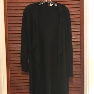 SAKS 'Threads' linen duster hoodie.